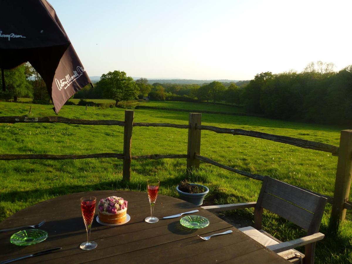 Moaps Farm B&B Support Small Business, Welcome, Check In From 5 Pm Danehill Buitenkant foto